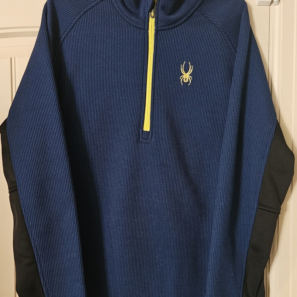 Spyder Men's Blue and Black Sweater